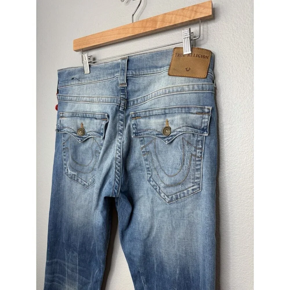 True Religion Geno Big T Flap Relaxed Slim Light Chilly Wash Jeans Men’s 31 x 33